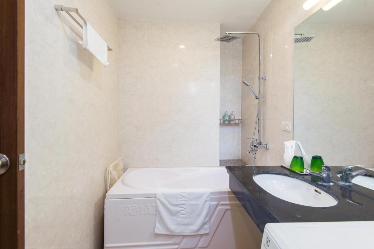 22housing 20 Linh Lang * Hanoi